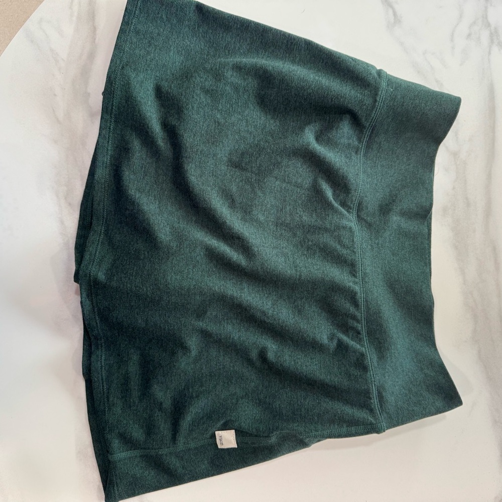 Vuori Dark Green Skort Halo Performance / Volley